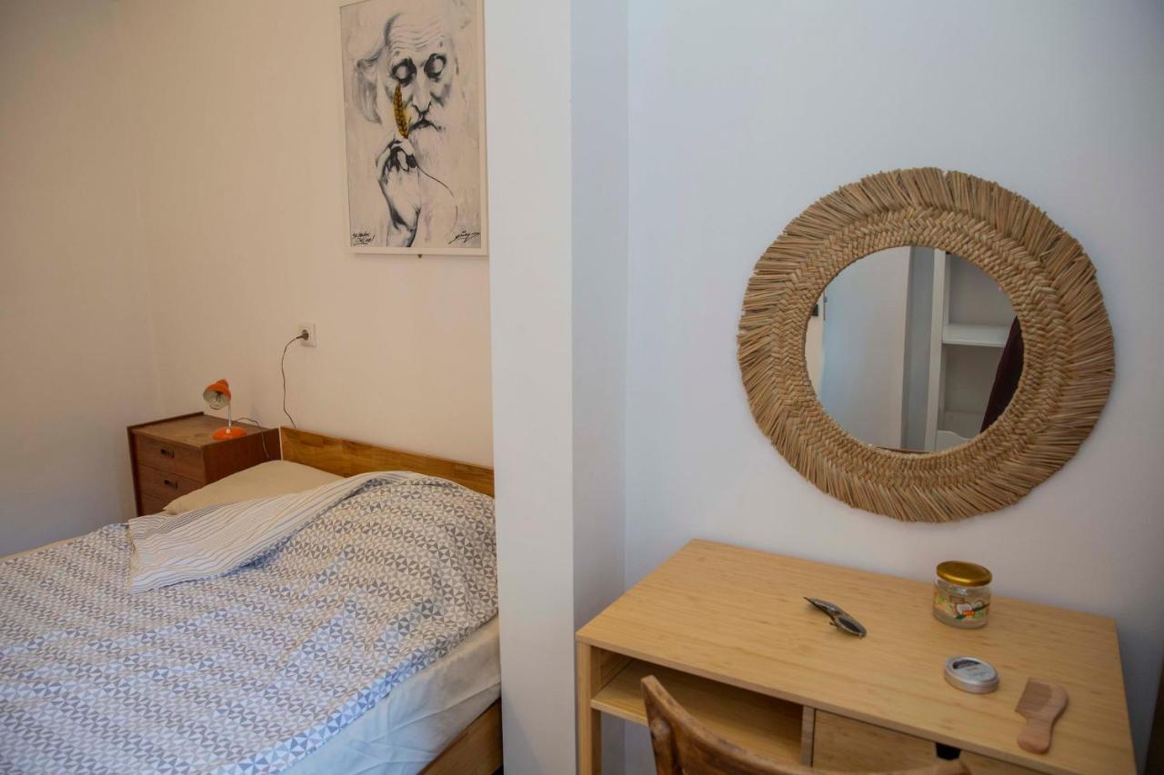 Central Sofia 3-Bedroom Apartment - Urban Art Gallery - Free Parking! Esterno foto